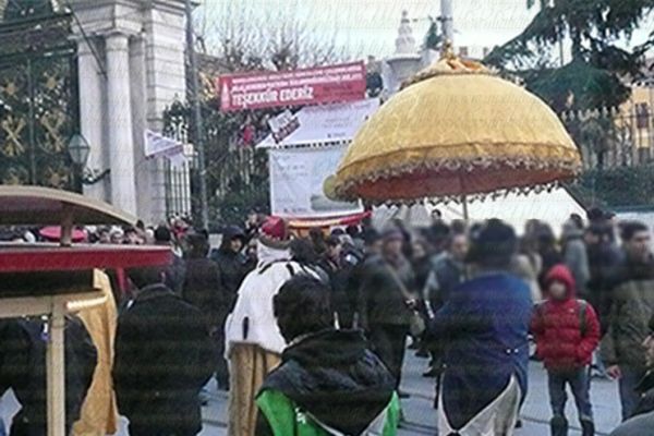 semsiyeEB0D5DB3-00EE-02BC-E784-5890780526CC.jpg